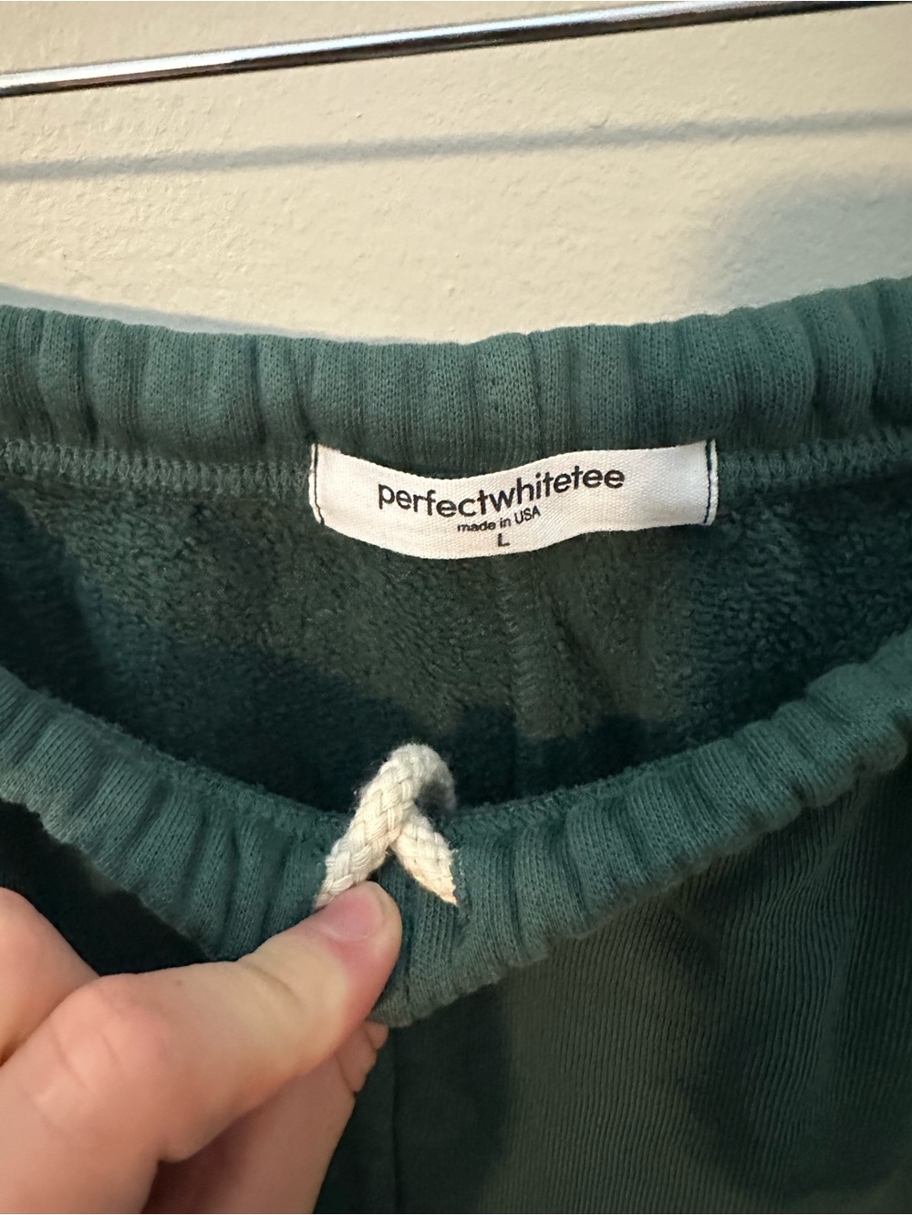 PerfectWhiteTee Fleetwood jogger sweatpants green large - Picture 3 of 4